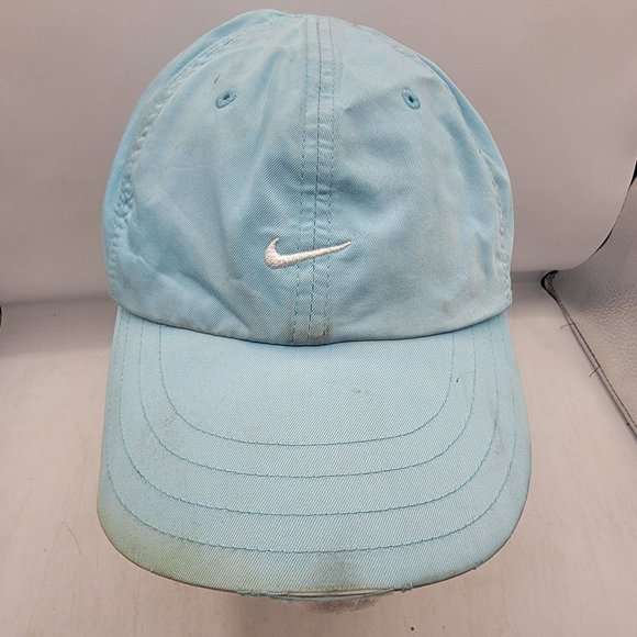 Nike Adults Light Blue Athletic Hat Lightweight Casual Outdoors Adjustable - Picture 1 of 10